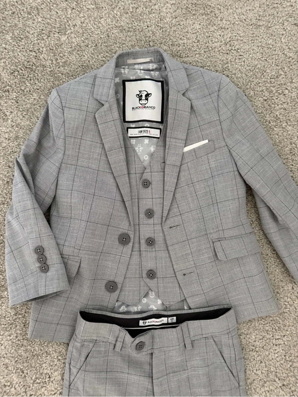 Boys' Gray Plaid 3-Piece Suit - Classic Tailored Style